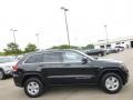 Brilliant Black Crystal Pearl - Grand Cherokee Laredo E 4x4 Photo No. 5