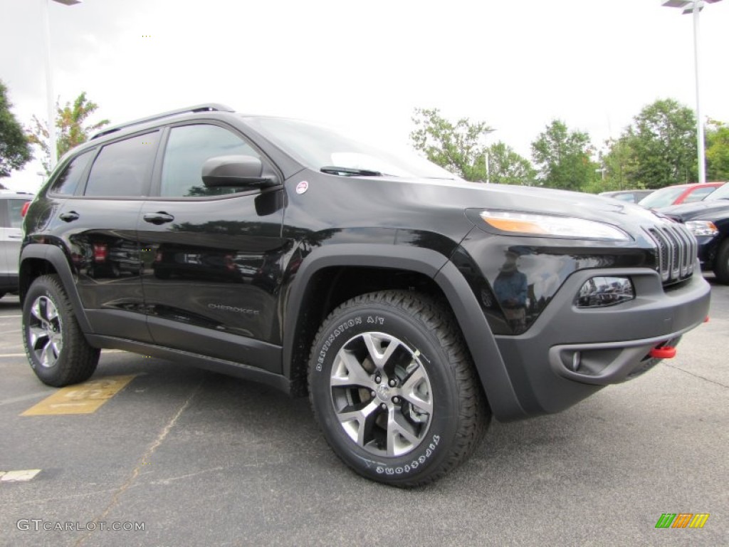 Brilliant Black Crystal Pearl 2015 Jeep Cherokee Trailhawk 4x4 Exterior Photo #97076485