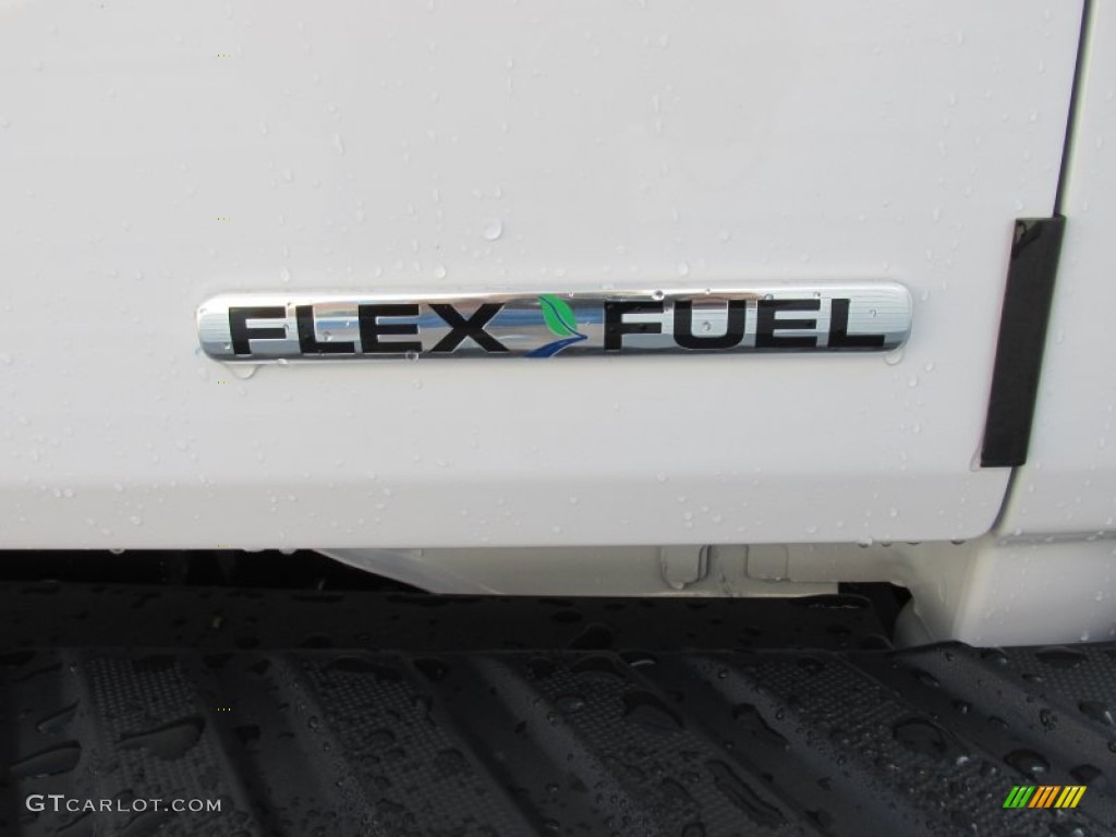 2014 F150 XLT SuperCrew 4x4 - Oxford White / Steel Grey photo #19