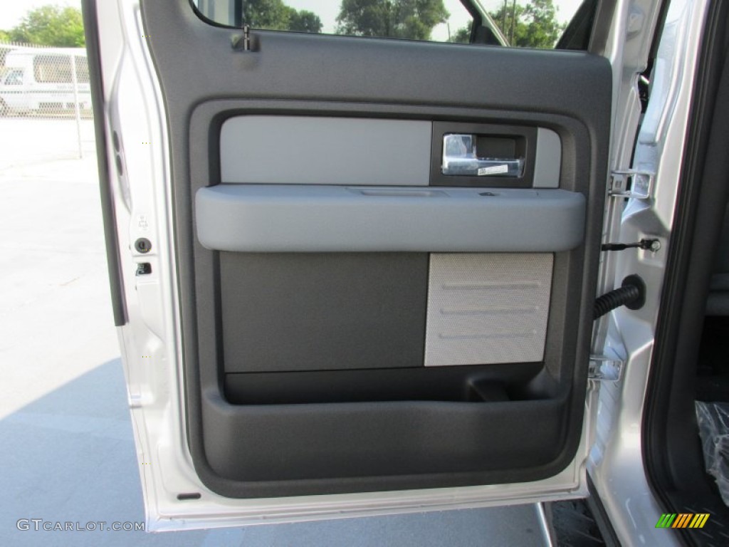 2014 F150 XLT SuperCrew - Ingot Silver / Steel Grey photo #22