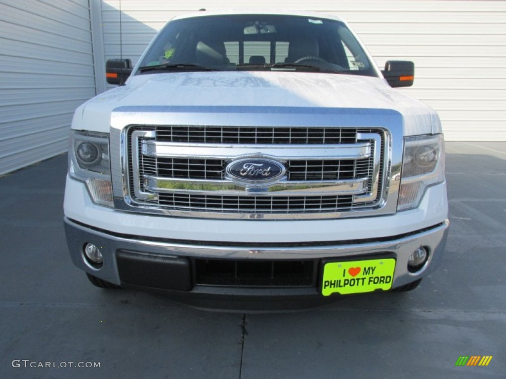 2014 F150 XLT SuperCrew - Oxford White / Steel Grey photo #8