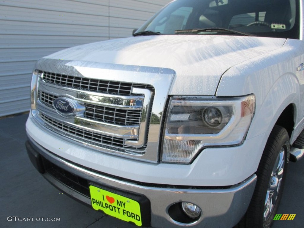 2014 F150 XLT SuperCrew - Oxford White / Steel Grey photo #10