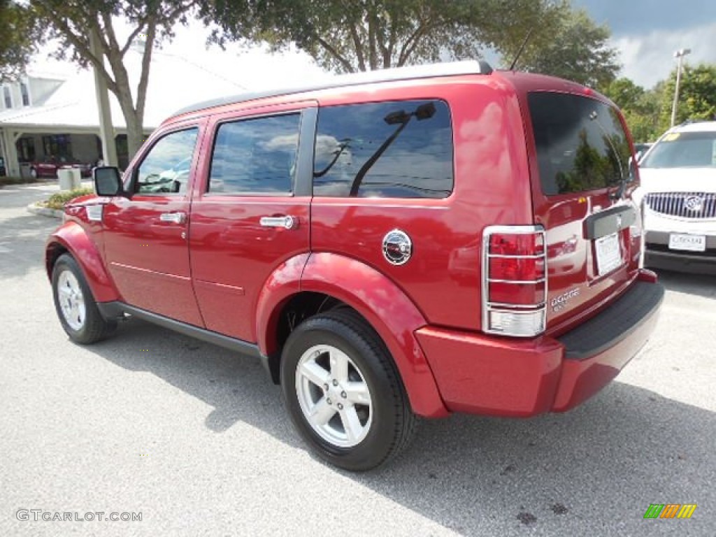 2009 Nitro SE - Inferno Red Crystal Pearl / Dark Slate Gray photo #3