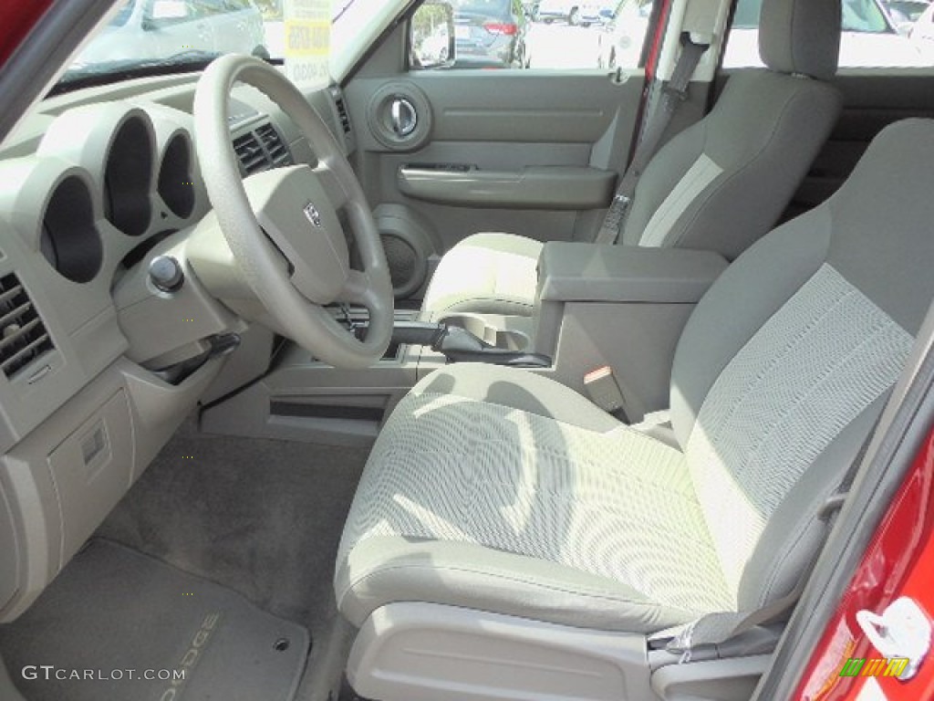 2009 Nitro SE - Inferno Red Crystal Pearl / Dark Slate Gray photo #4