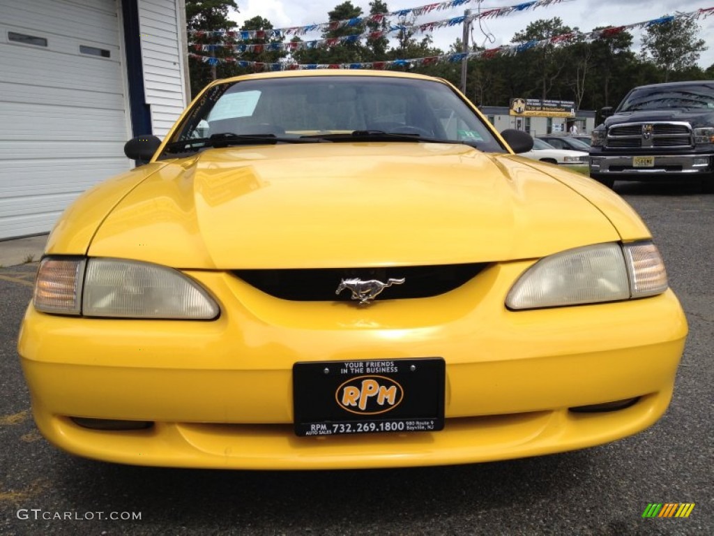 1994 Mustang GT Coupe - Canary Yellow / Black photo #4