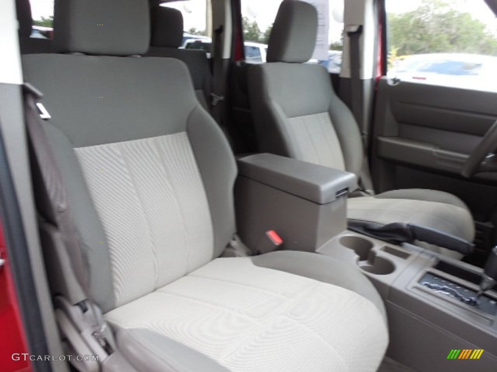 2009 Nitro SE - Inferno Red Crystal Pearl / Dark Slate Gray photo #14