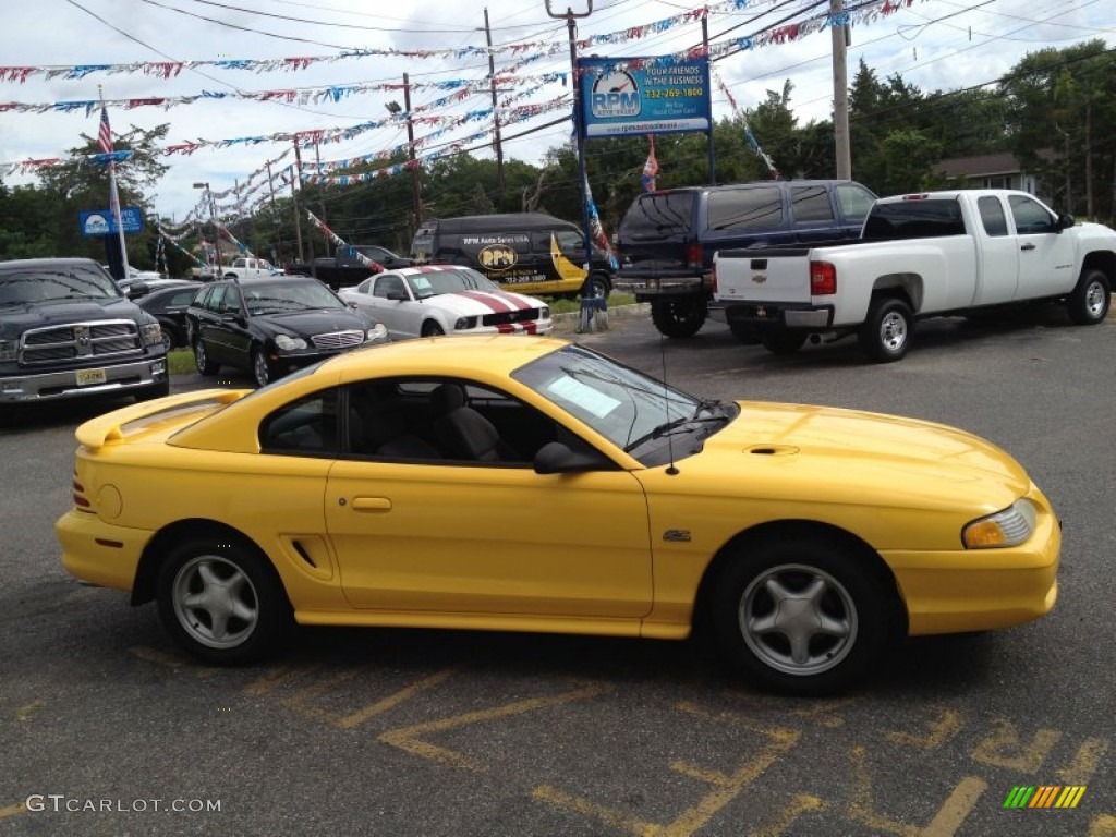 1994 Mustang GT Coupe - Canary Yellow / Black photo #8