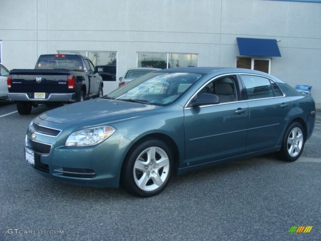 2009 Malibu LS Sedan - Silver Moss Metallic / Titanium photo #3