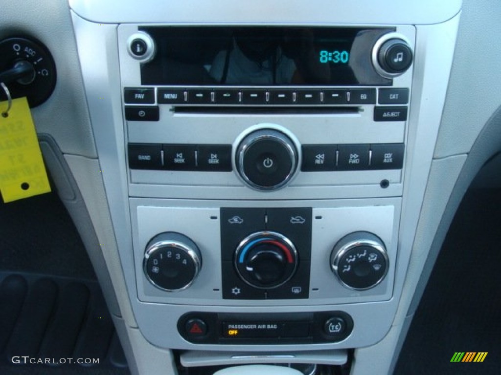 2009 Malibu LS Sedan - Silver Moss Metallic / Titanium photo #20