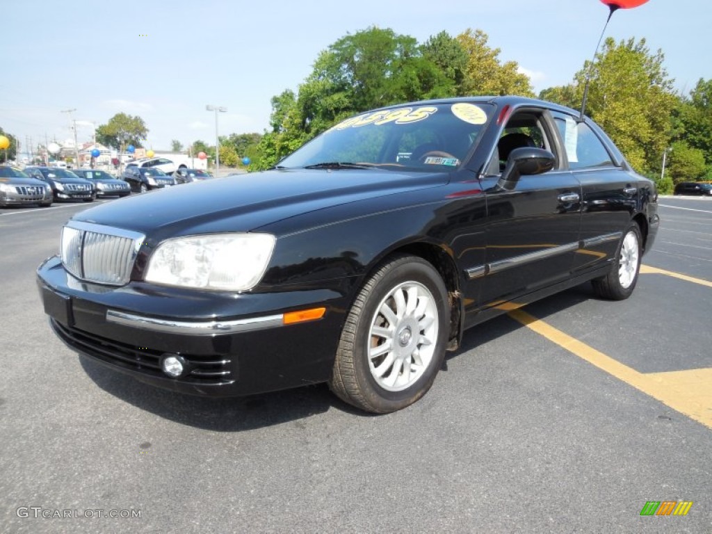 2004 XG350 L Sedan - Black Obsidian / Black photo #3