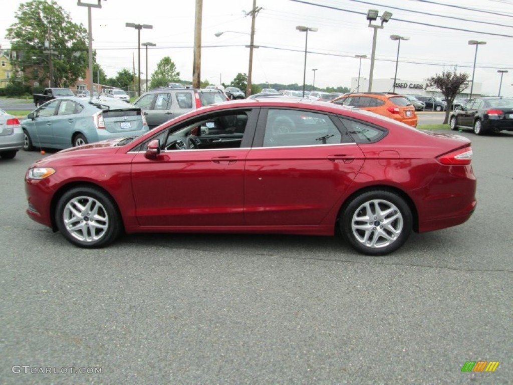 2013 Fusion SE - Ruby Red Metallic / Charcoal Black photo #9