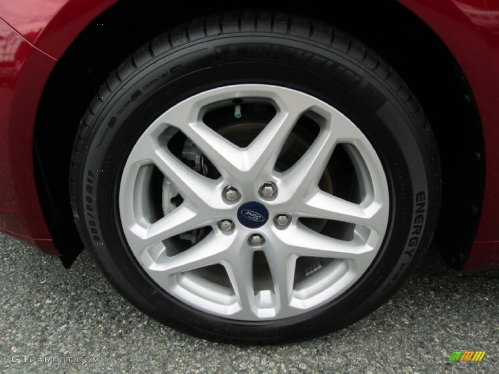 2013 Fusion SE - Ruby Red Metallic / Charcoal Black photo #21