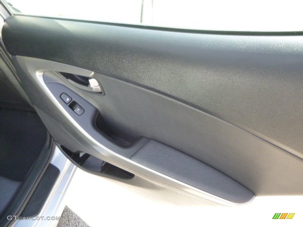 2012 Elantra Limited - Silver / Black photo #14