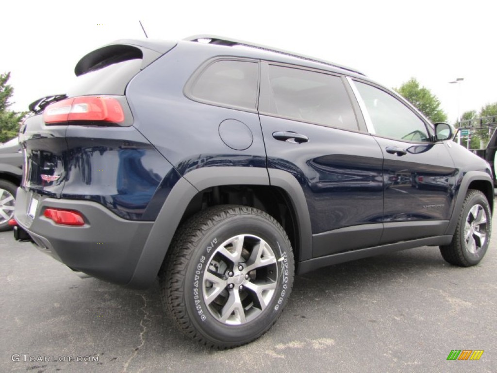 True Blue Pearl 2015 Jeep Cherokee Trailhawk 4x4 Exterior Photo #97102405