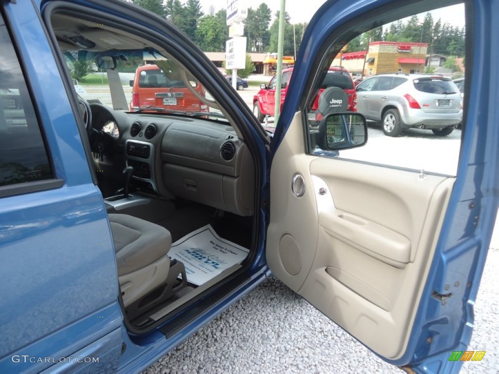2003 Liberty Limited 4x4 - Atlantic Blue Pearl / Light Taupe/Dark Slate Gray photo #27