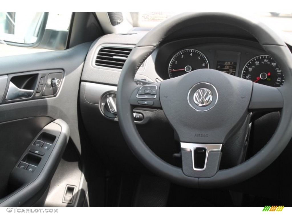 2014 Jetta SEL Sedan - Pure White / Titan Black photo #28