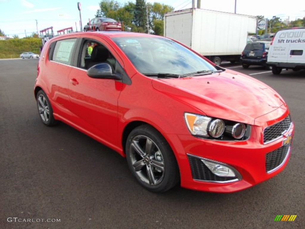 Red Hot 2015 Chevrolet Sonic RS Hatchback Exterior Photo #97112687
