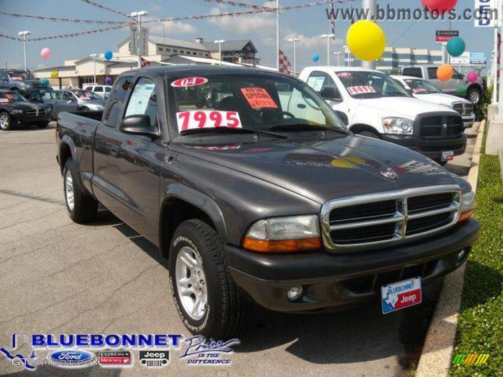 2004 Dakota Sport Club Cab - Graphite Metallic / Dark Slate Gray photo #5