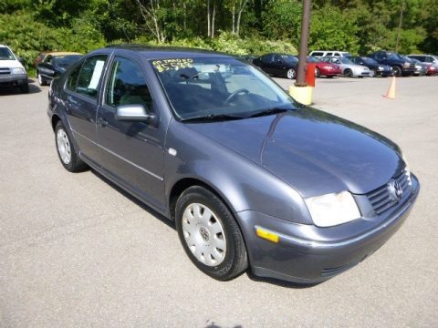 2005 Volkswagen Jetta GL Sedan Data, Info and Specs