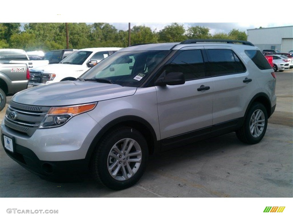 2015 Explorer FWD - Ingot Silver / Medium Light Stone photo #1