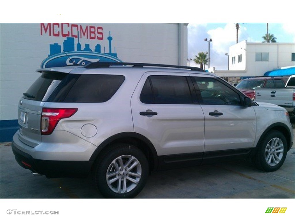 2015 Explorer FWD - Ingot Silver / Medium Light Stone photo #5