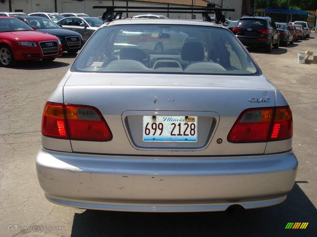 1999 Civic VP Sedan - Vogue Silver Metallic / Gray photo #7