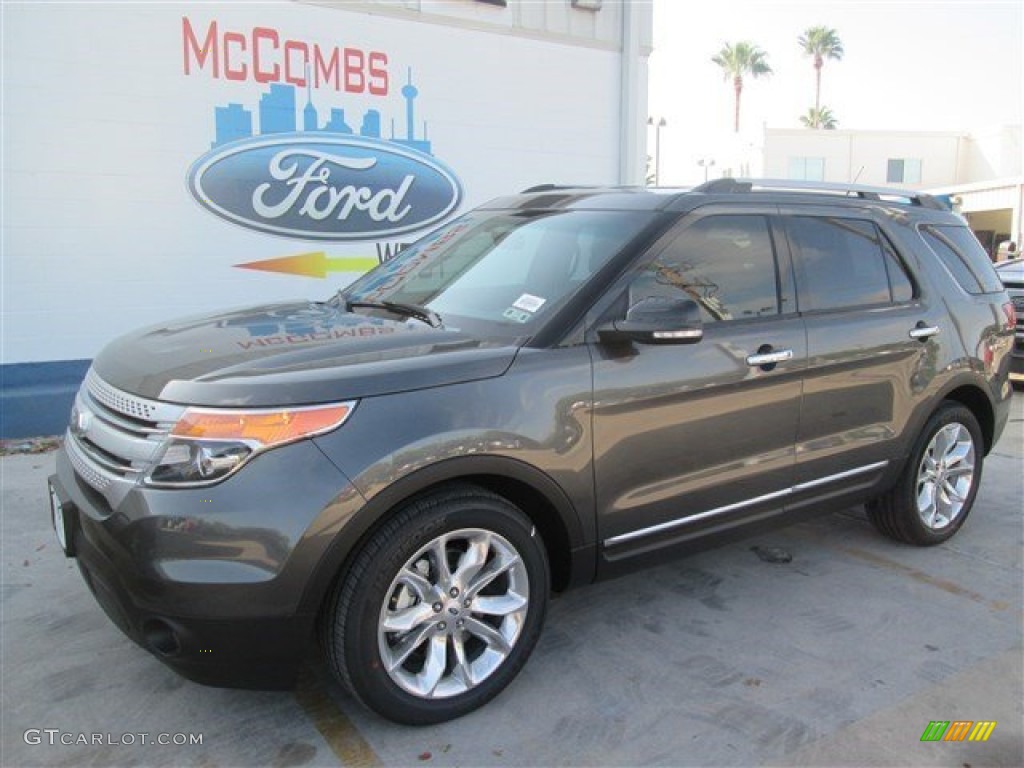 2015 Explorer XLT - Magnetic / Charcoal Black photo #1