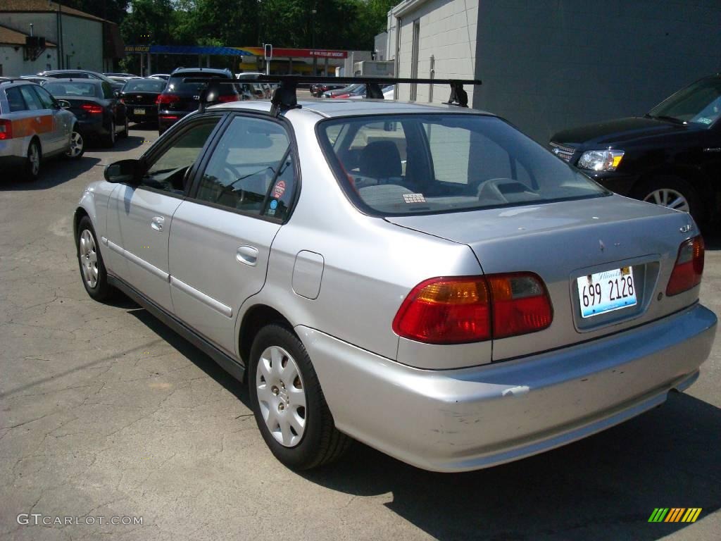 1999 Civic VP Sedan - Vogue Silver Metallic / Gray photo #8