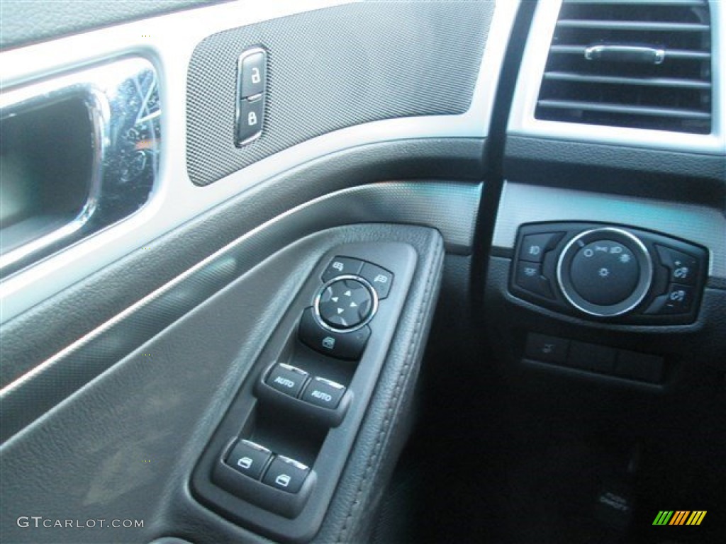 2015 Explorer XLT - Tuxedo Black / Charcoal Black photo #29