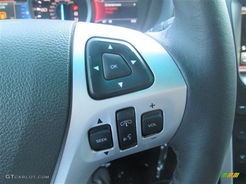 2015 Explorer XLT - Tuxedo Black / Charcoal Black photo #32