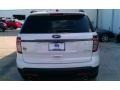 2015 White Platinum Ford Explorer XLT  photo #5