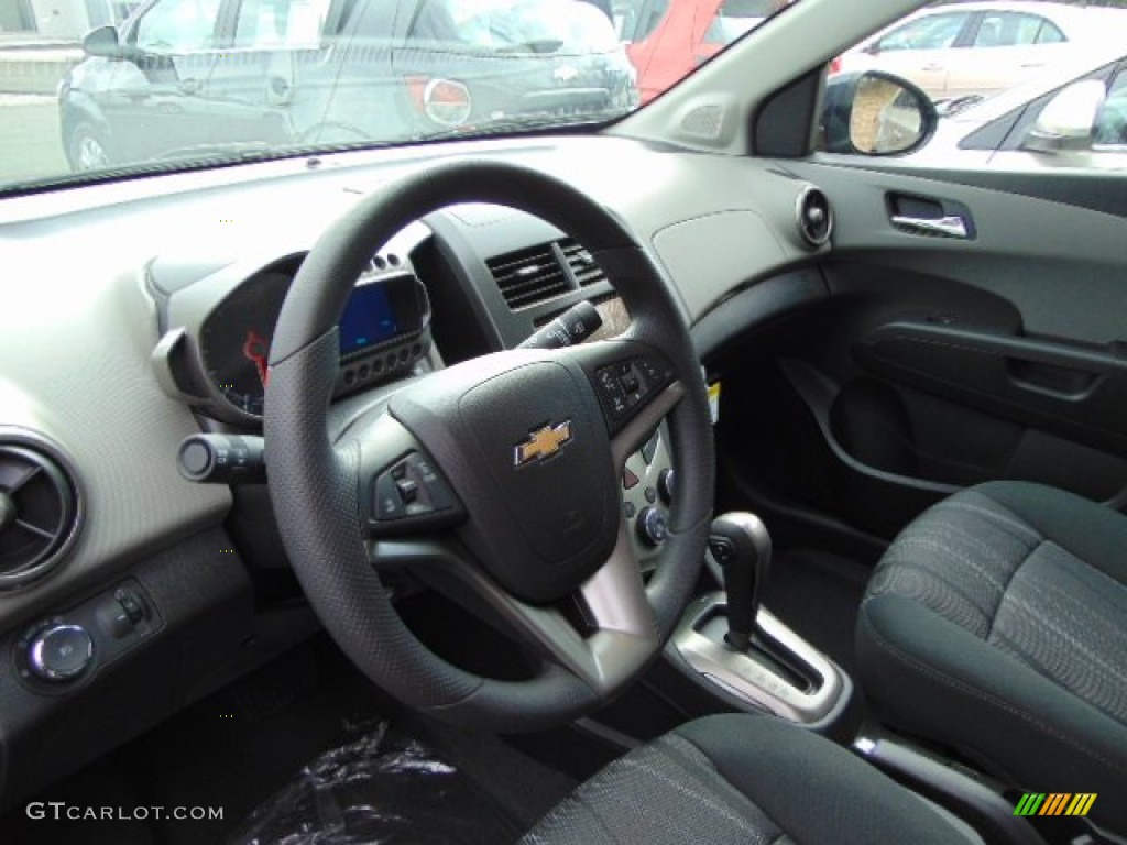 Jet Black/Dark Titanium Interior 2015 Chevrolet Sonic LT Sedan Photo #97139231