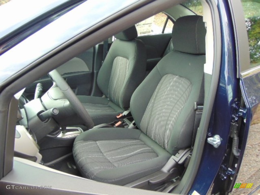 2015 Chevrolet Sonic LT Sedan Front Seat Photo #97139243