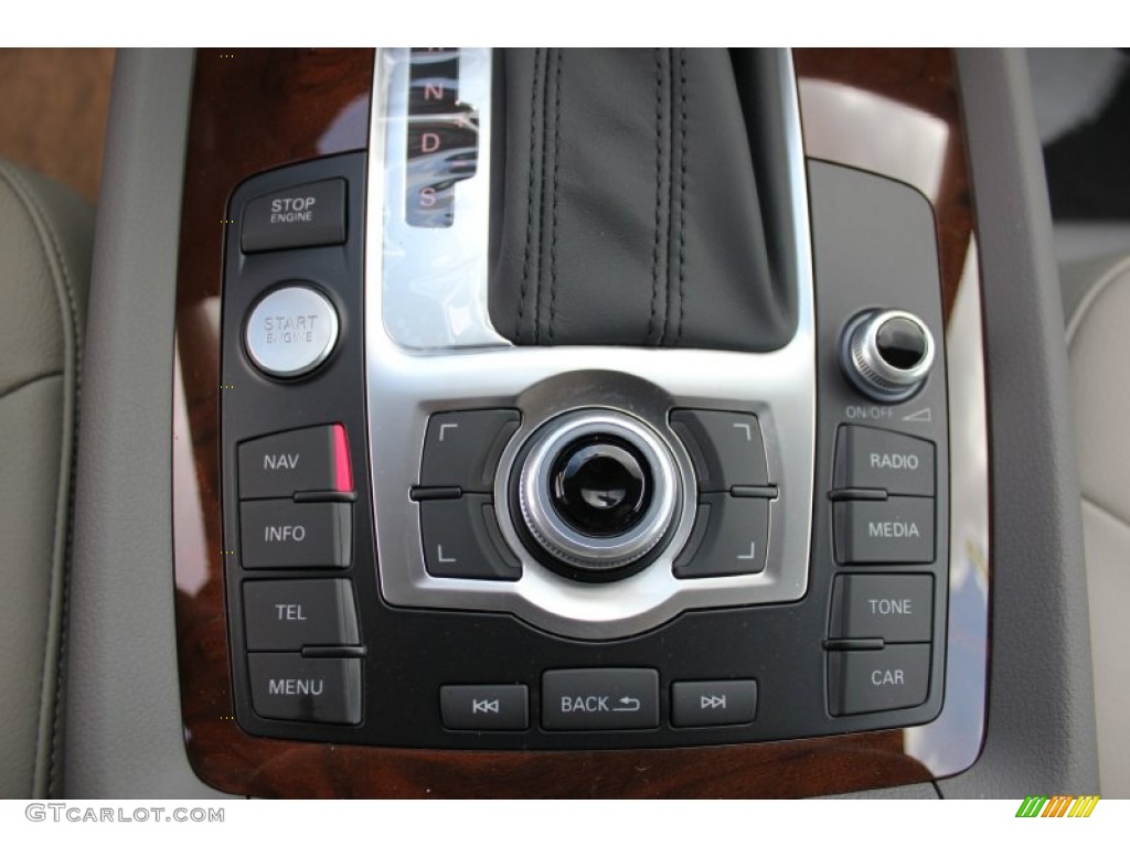 2015 Audi Q7 3.0 TDI Premium Plus quattro Controls Photo #97143251