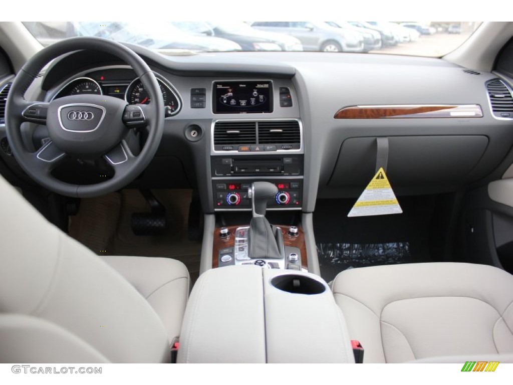 2015 Audi Q7 3.0 TDI Premium Plus quattro Limestone Gray Dashboard Photo #97143332