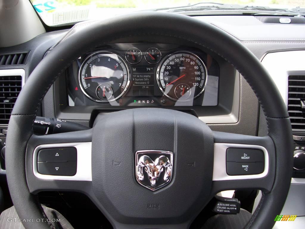 2009 Ram 1500 Sport Regular Cab 4x4 - Brilliant Black Crystal Pearl / Dark Slate Gray photo #21