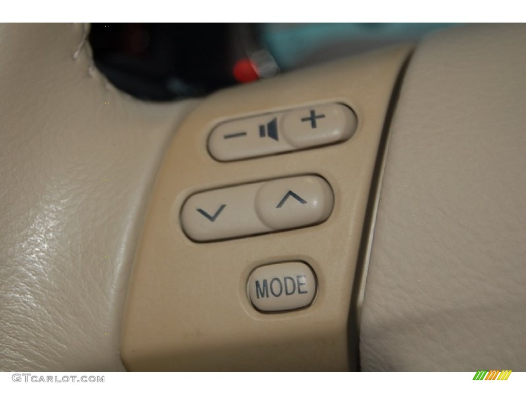 2006 Solara SLE V6 Convertible - Absolutely Red / Ivory photo #22