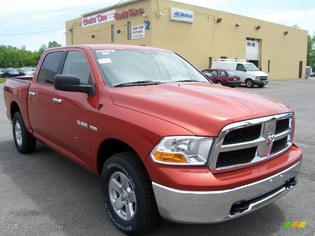 2009 Ram 1500 SLT Crew Cab 4x4 - Sunburst Orange Pearl / Dark Slate/Medium Graystone photo #12