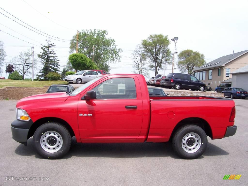 2009 Ram 1500 ST Regular Cab - Flame Red / Dark Slate/Medium Graystone photo #7