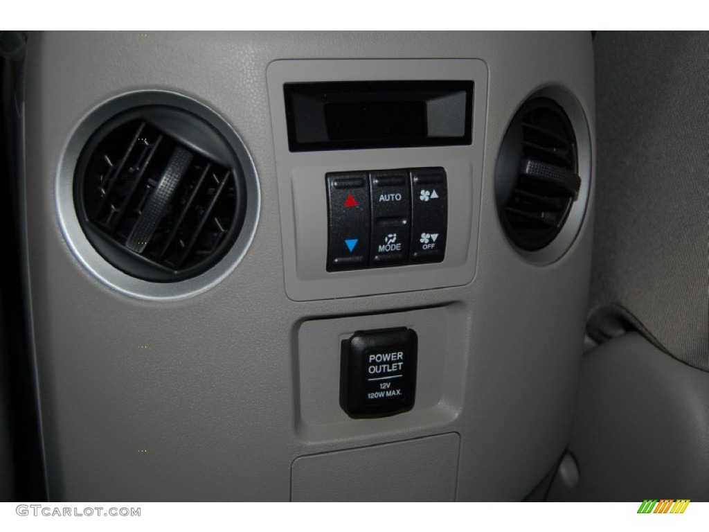 2015 Pilot EX - Modern Steel Metallic / Gray photo #25