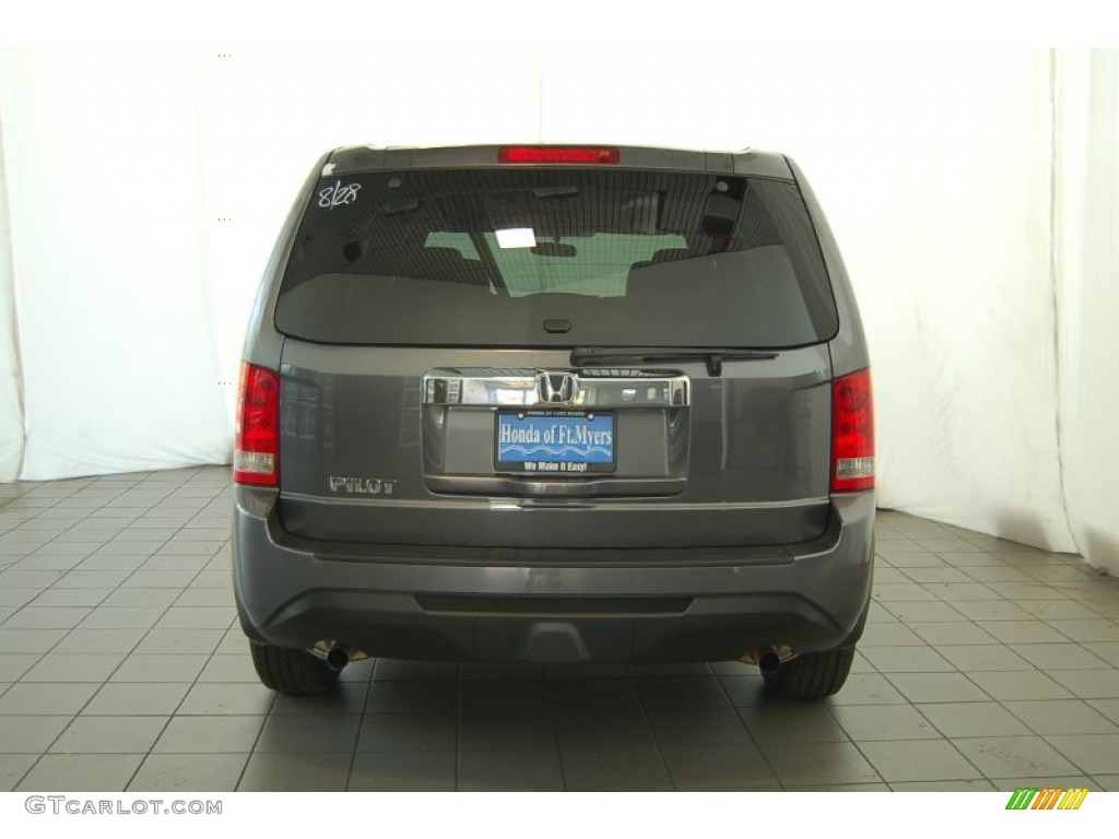 2015 Pilot LX - Modern Steel Metallic / Gray photo #8