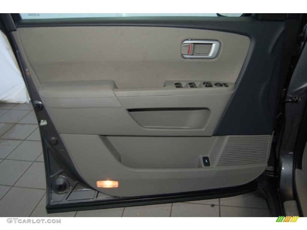 2015 Pilot LX - Modern Steel Metallic / Gray photo #11