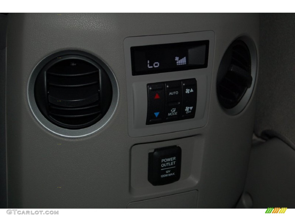 2015 Pilot LX - Modern Steel Metallic / Gray photo #23