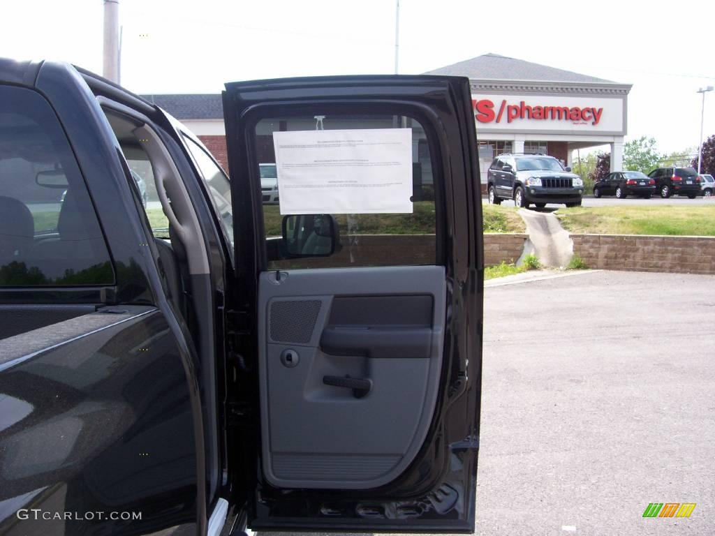 2009 Ram 2500 Laramie Quad Cab 4x4 - Brilliant Black Crystal Pearl / Medium Slate Gray photo #19