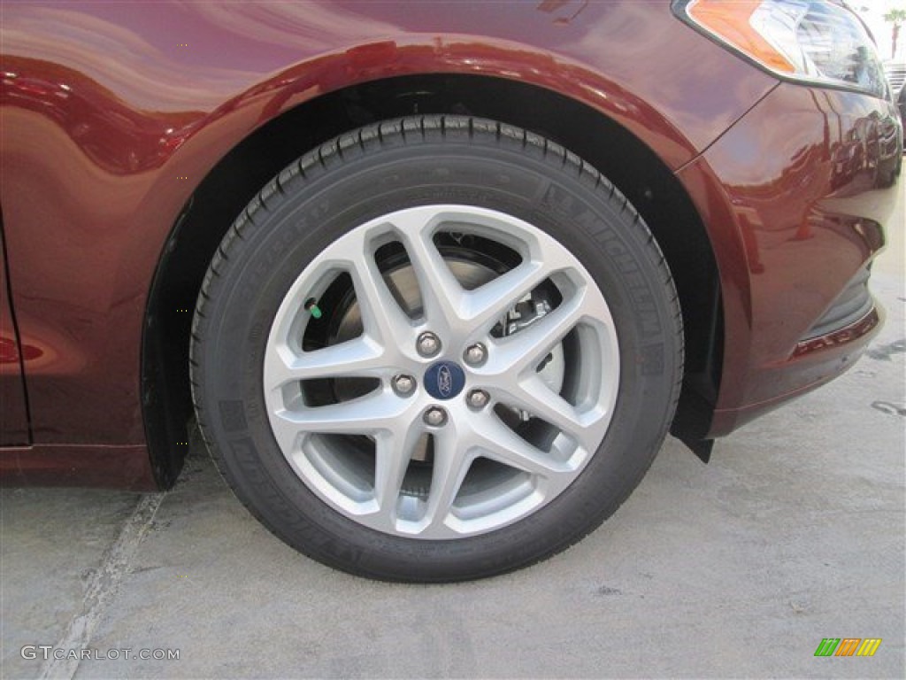 2015 Ford Fusion SE Wheel Photo #97154495