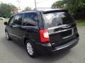 2014 Brilliant Black Crystal Pearl Chrysler Town & Country Touring  photo #10
