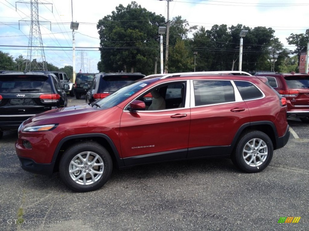 2015 Cherokee Latitude 4x4 - Deep Cherry Red Crystal Pearl / Black/Light Frost Beige photo #3