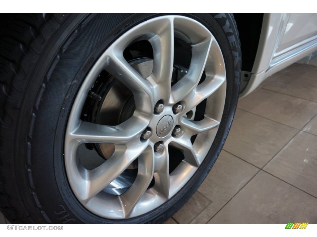 2015 Jeep Grand Cherokee Summit Wheel Photos