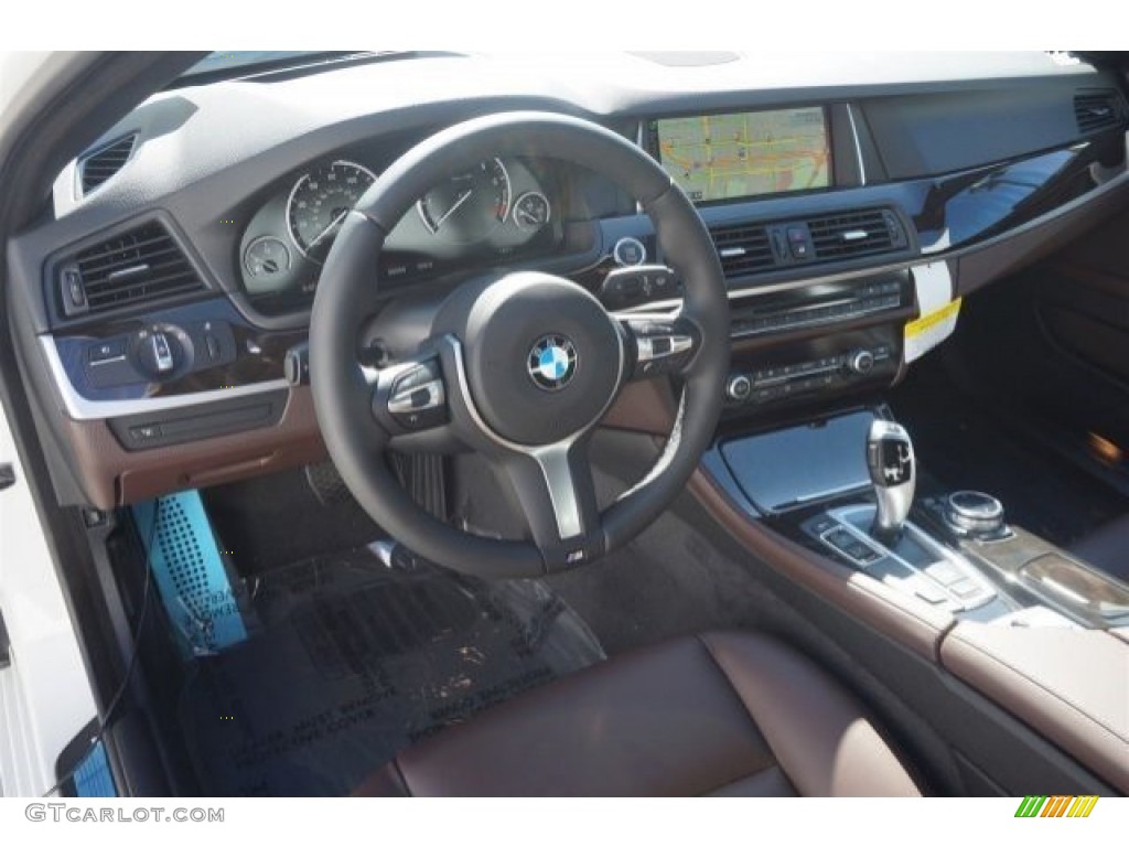 2015 BMW 5 Series 535i Sedan Mocha/Black Dashboard Photo #97162925