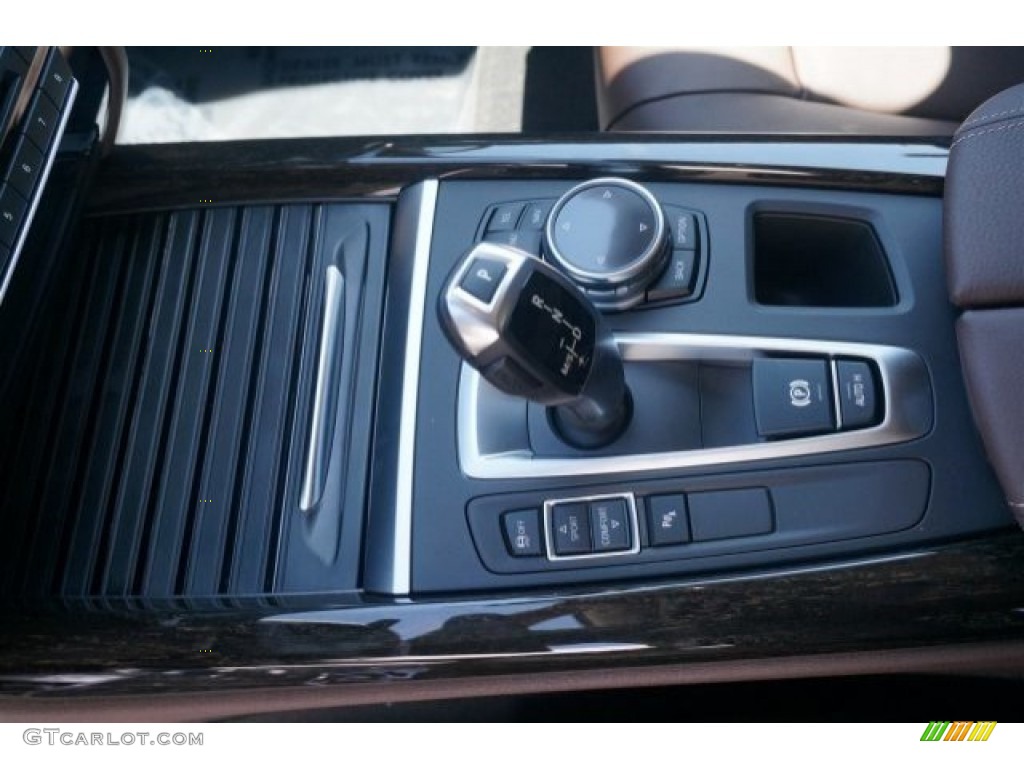 2015 BMW X5 sDrive35i Transmission Photos